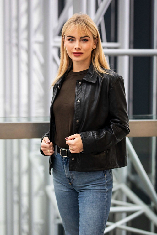 Krátká kožená bunda s límcem GWElfi Black