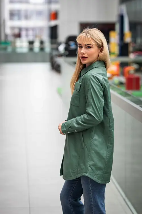 M-Matte_Green_Black_Side.jpg