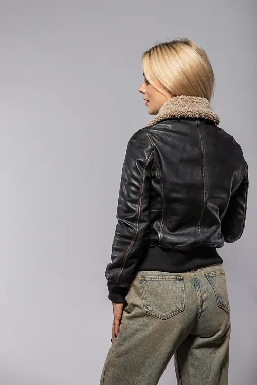 S-vintage-black_Side.jpg