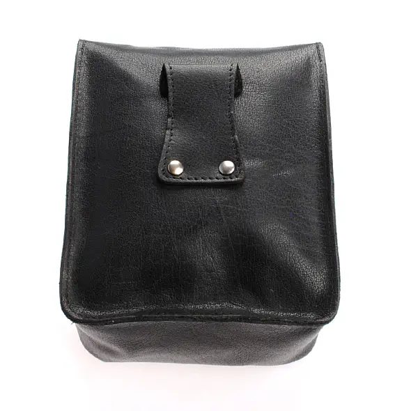 Secrid_Miniwallet_Stitch_Linea_Orange_Open.jpg