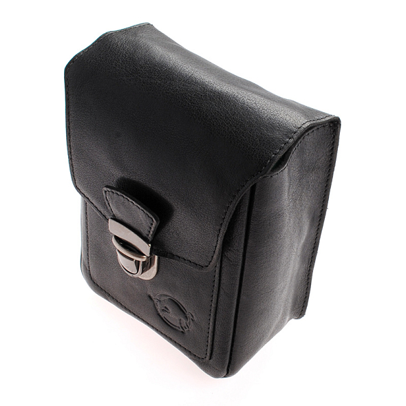 Secrid_Miniwallet_Stitch_Linea_Orange_Open.jpg