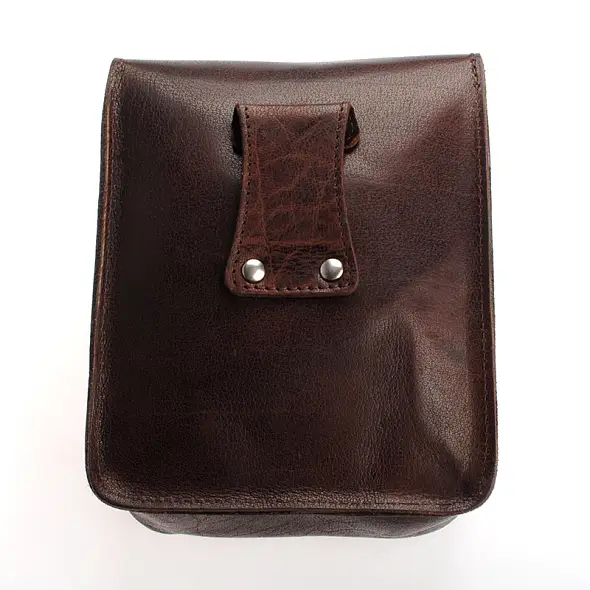 Secrid_Miniwallet_Stitch_Linea_Orange_Semi_Open.jpg