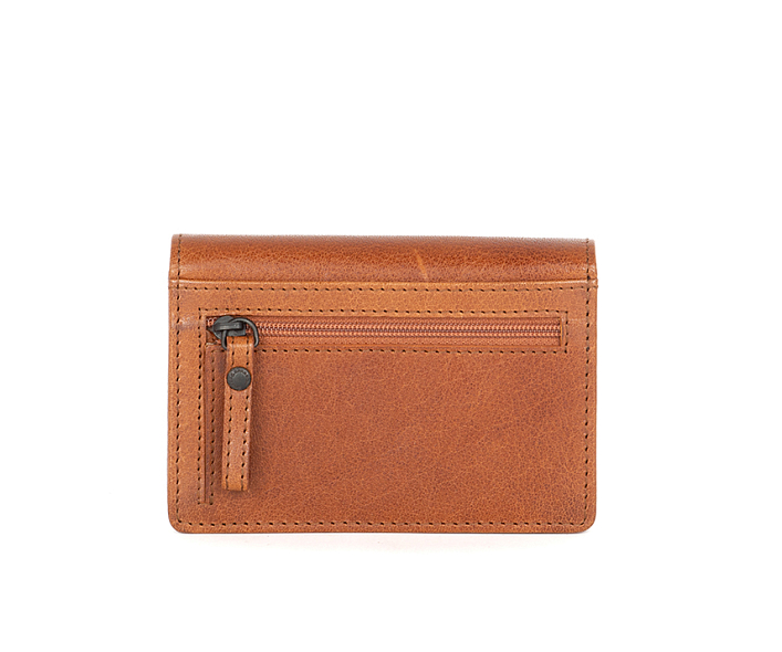Skerry LAJUV dark red 1.jpg