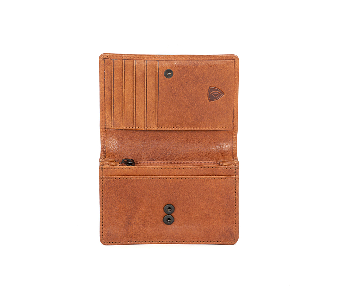 Skerry LAJUV dark red 1.jpg