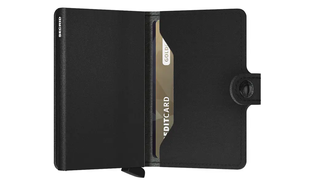 Garren 2 LATRIV dark brown 1.jpg